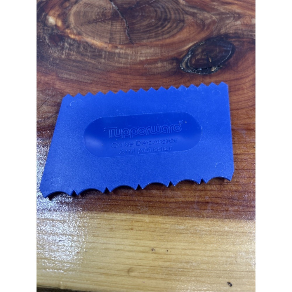 Tupperware Cake Decorator Gadget Frosting Kitchen Tool Blue EUC‎